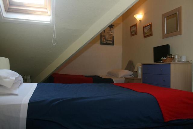 The Knoll Guesthouse Newport  Cameră foto